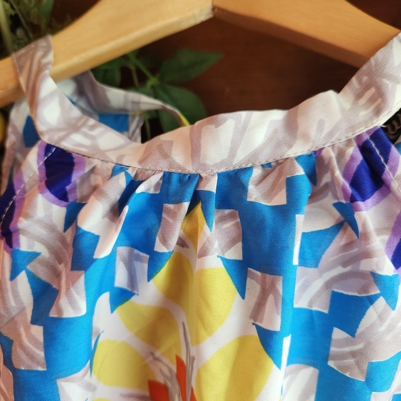 Womens tank - Picture 2 of 7